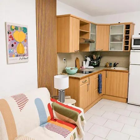 Apartment T2 Climatise Avec Terrasse A 500 M De La - Algajola Aregno