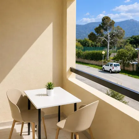 T2 Climatise Avec Terrasse A 500 M De La - Algajola